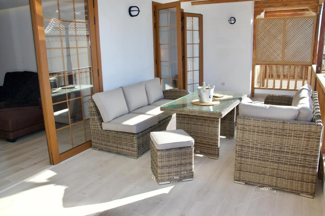 Luxury Beachfront Ocean View Acantilado de los Gigantes Apartman