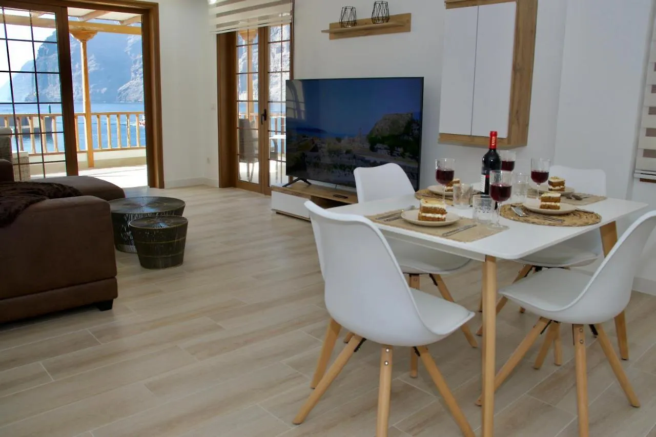 Acantilado de los Gigantes Luxury Beachfront Ocean View إسبانيا